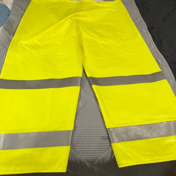 Tingley 042122 Electra Overall Fluorescent Yellow/Green Flame Resistant Large - Picture 1 of 9